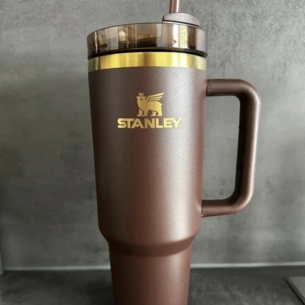 Stanley Chocolate Gold Quencher H2.0 FlowState Tumbler 40oz